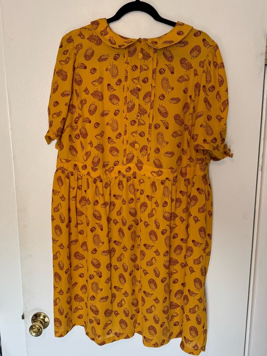 Modcloth Dresses & Skirts - ModCloth Mustard Yellow Bird Print Dress with Peter Pan Collar